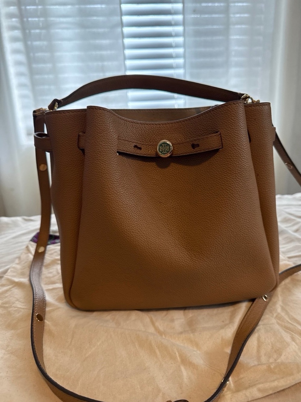 Tory Burch Tiramisu Romy bag with Crossbody Strap